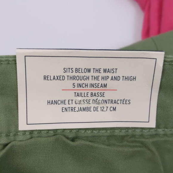 GAP The Girlfriend 5 Inch Short Bundle - Picture 3 of 7